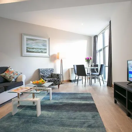 Parnell Boulevard * Dublin